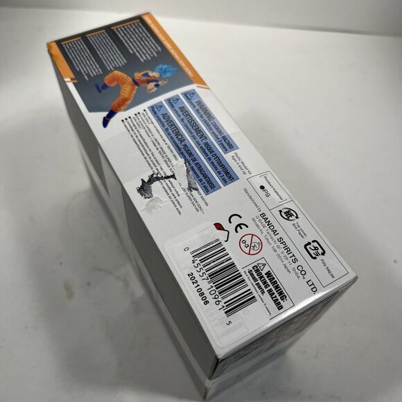 Bandai Hobby Dragon Ball Z Super Saiyan God SSGSS Son Goku Entry Grade Model Kit - Picture 3 of 6